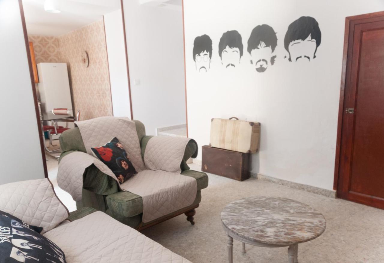Casa Beatles Del Valle Pinos del Valle Buitenkant foto