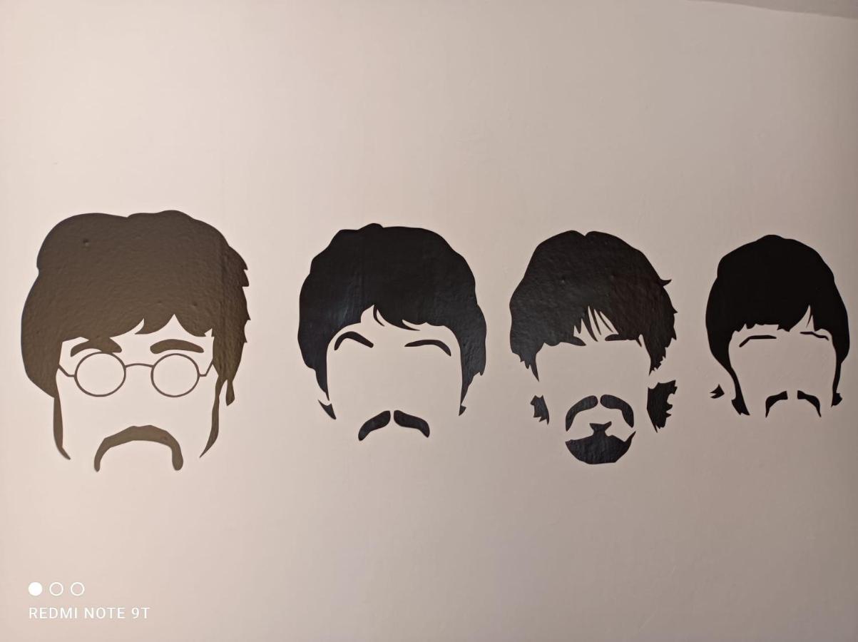Casa Beatles Del Valle Pinos del Valle Buitenkant foto